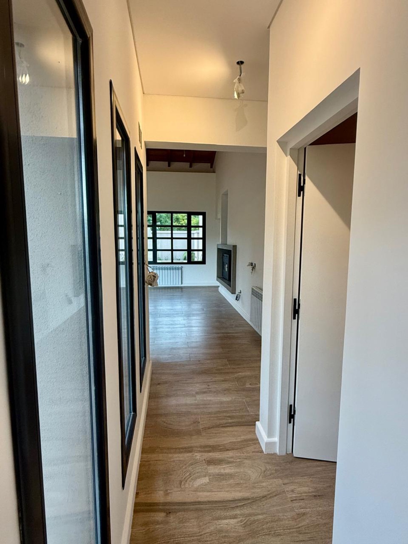 Detalle constructivo de madera en La Reserva I